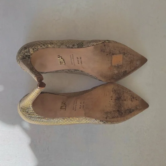 Diane von Furstenberg Python Leather Heels - Stylish & Luxurious! - Picture 9 of 10